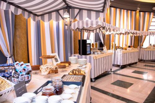 TH Roma - Carpegna Palace - image 11