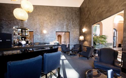 TH Roma - Carpegna Palace - image 4