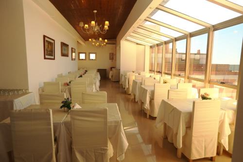 Hotel SKY in San Bernardo