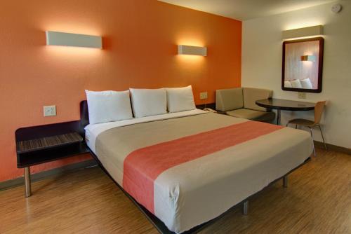 1 king bed