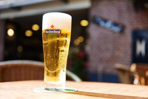 ห้องอาหาร, Stads Hotel Boerland in เอ็มเม่น