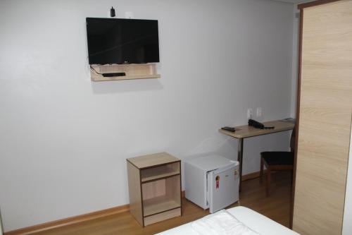 1 twin bed