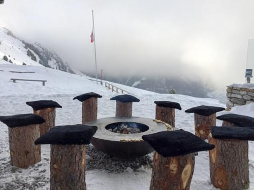 Hotel Weisshorn sur St-Luc 2337m