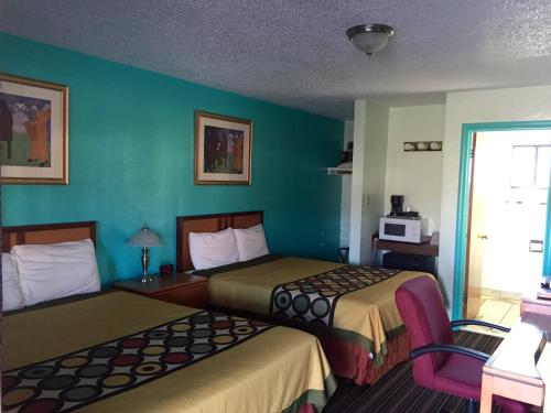 Klamath Motor Lodge