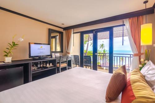 room detail thumbnail 2