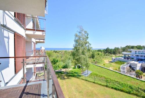 One-Bedroom Apartment with Free Parking Place and Sea View image 7