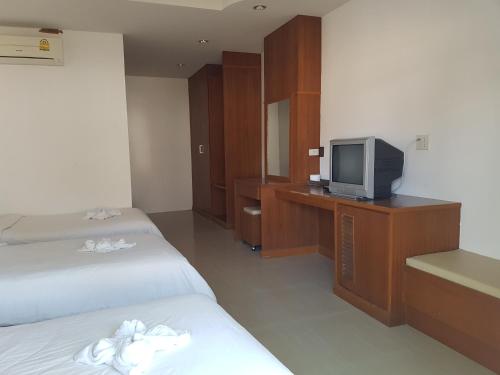 Mac's Bay Resort Room Type - Triple Room