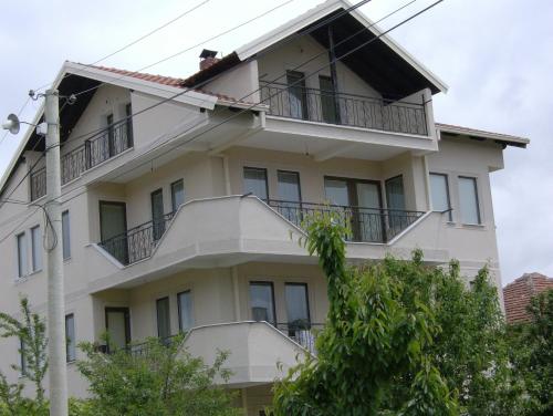 Residence Krstanoski 3