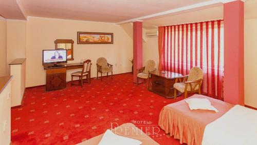 Hotel Premier - image 9