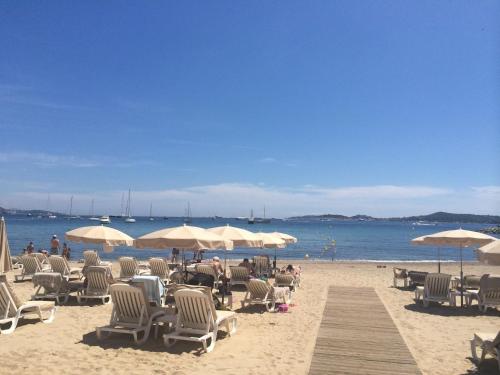 Cozy Holiday Home in Grimaud with Beach nearby