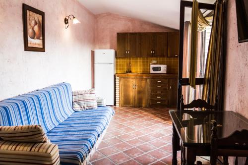Aparthotel Rural 12 Caños - image 11