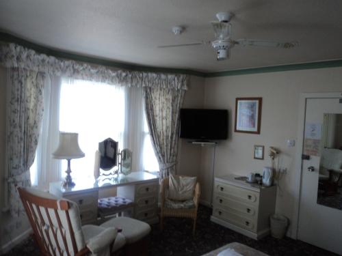 Arundel Park Hotel - image 10