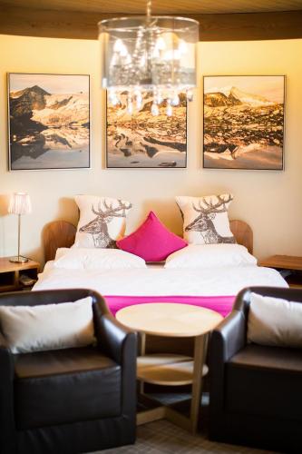 โรงแรมการ์นี โรเมอร์โฮฟ (Hotel Garni Romerhof) in อินน์สบรูค-อิกลส์