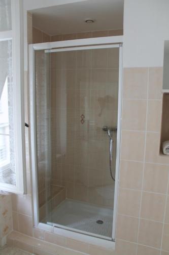Hotel Beauséjour - image 5