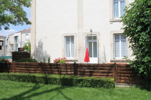 Hotel Beauséjour - image 11