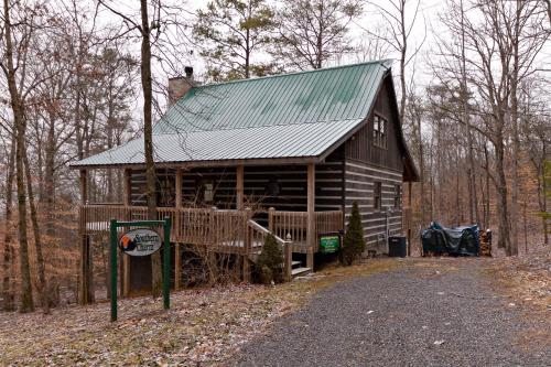 Southern Charm Cabin - main image