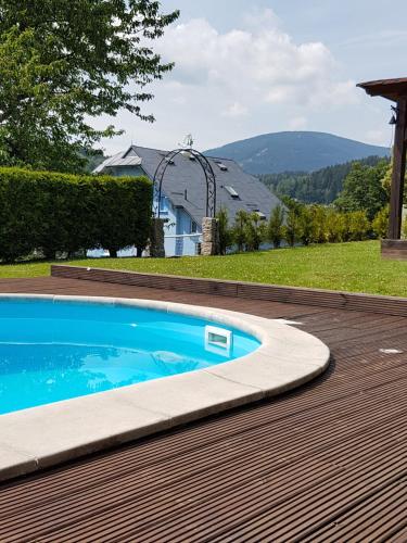 مسبح, BLUE PENSiON in Svoboda Nad Upou