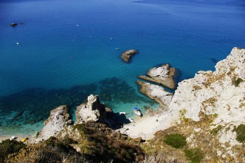 CALAMO -HOTEL -RESIDENCE- B&B - image 5