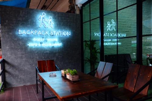 Backpack Station, Bangkok