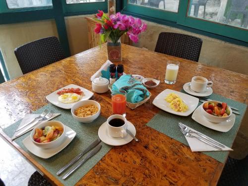 Ételek és italok, La Posada De Los Tumpis in Bocapán