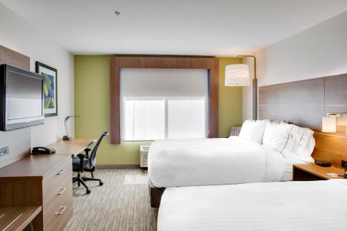 Holiday Inn Express Hotel & Suites Chickasha, an IHG Hotel