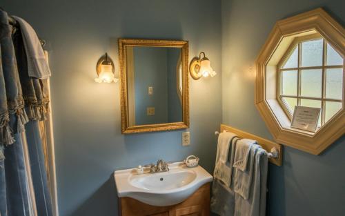 Thornhedge Inn - image 7