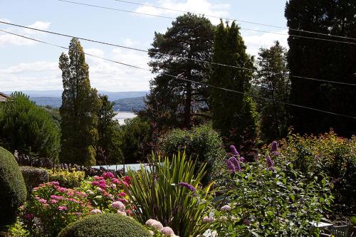 Hampsfell House Rooms, Bar And Restaurant