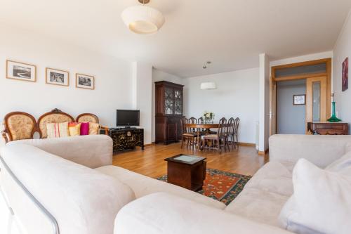  FLH Expo Flat with View in Lissabon