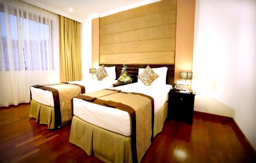 Kandy City Hotel by Earl's image 6