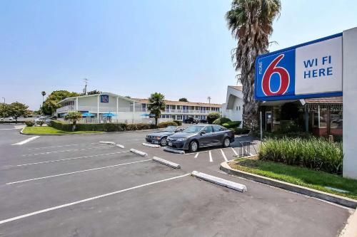 Motel 6-Sunnyvale, CA - South 