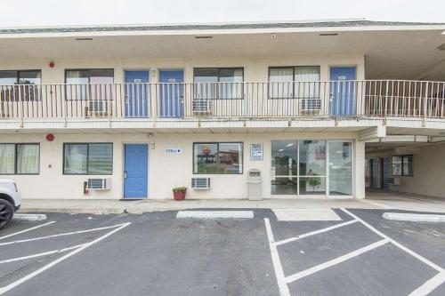 Motel 6 Kansas City, MO - Airport in Kansas City, USA