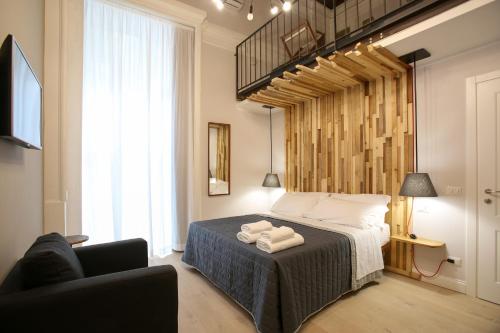 The Dante House by House In Naples - main image
