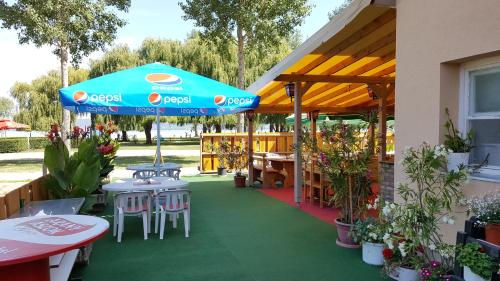 Ételek és italok, Balaton Panzio in Balatonberény