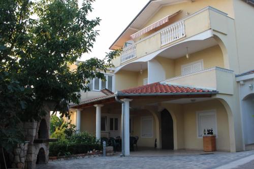  Apartment in Starigrad-Paklenica 6785 in Starigrad-Paklenica