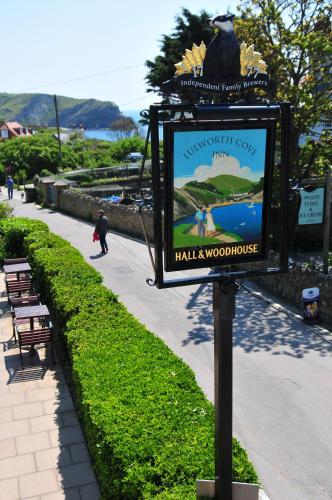 Lulworth Cove Inn