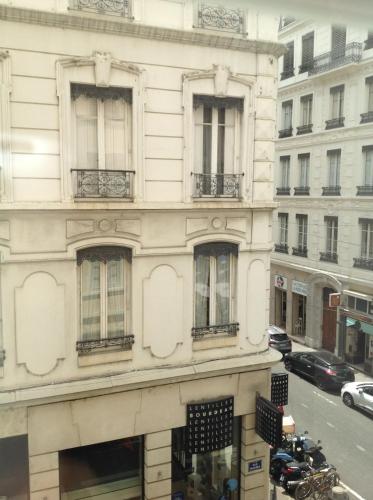 Charme et Modernité au Cœur de Lyon, Lyon (photo 9)