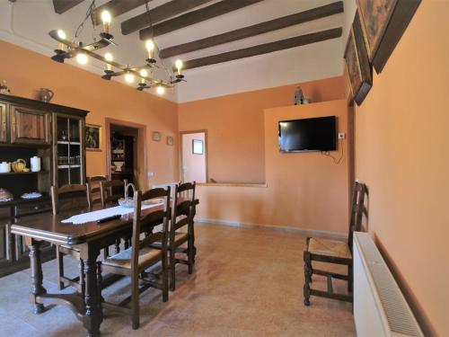  Luxurious Cottage in Vila sacra with Terrace, Pension in Vilasacra