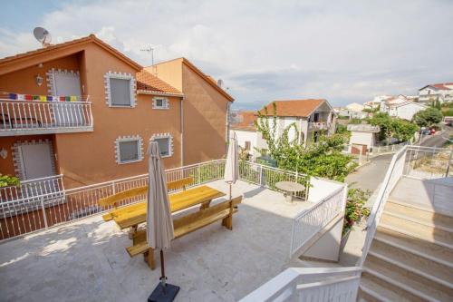 Apartment Trogir 5 - image 4