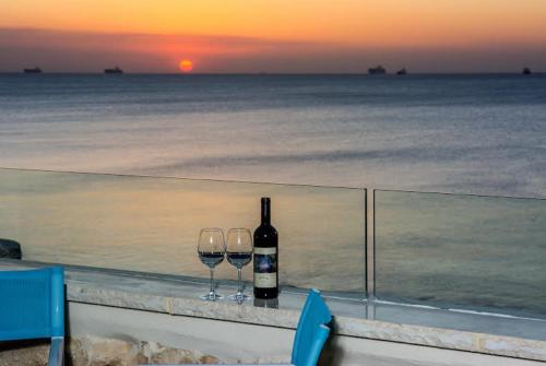 شرفة/ تراس, Akotika boutique in عكا