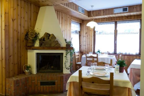 Restorāns, Hotel Valdotain in Villeneuve