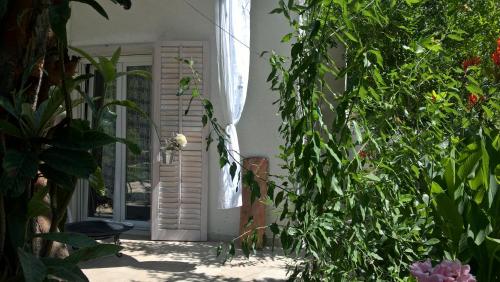  Apartment Mirjana in Solin