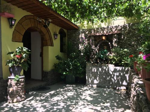 Entree, Karafil Guesthouse in Gjirokaster