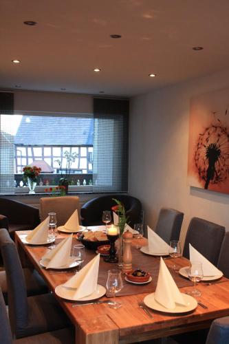 餐廳, 豪斯基普酒店 (Haus am Kipp) in 古特納克爾