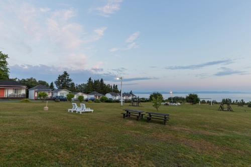 Motel au Fleuve d'Argent in ริเวียร์-ดู-โลพ