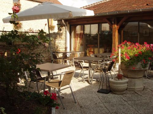 Hostellerie Du Chateau - image 9