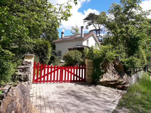 Gîte La Rochetine - Location saisonnière - Noisy-sur-École