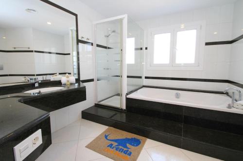 ARENDA Villa Alamo Pino Alto