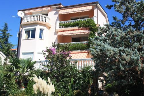  Two-Bedroom Apartment Crikvenica 31, Unterkunft in Selce