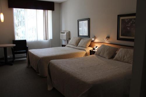 Queen Room with Two Queen Beds