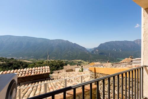 Kilátás, Cal Ginés (Cal Gines) in Llimiana